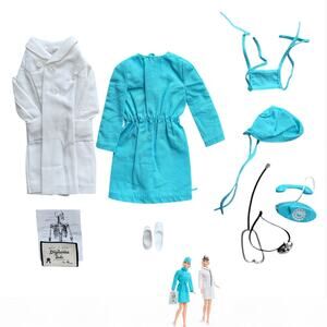 Barbie Signature GTJ94 1973 Doctor Mattel Repro Fashion and Accessories No Doll